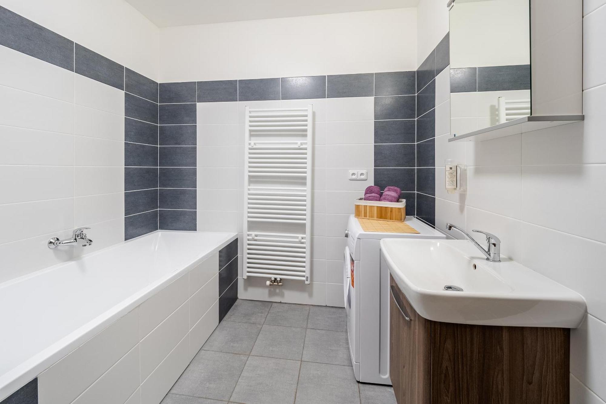 Private Luxury Apartments - Apartman G3 Frymburk Buitenkant foto