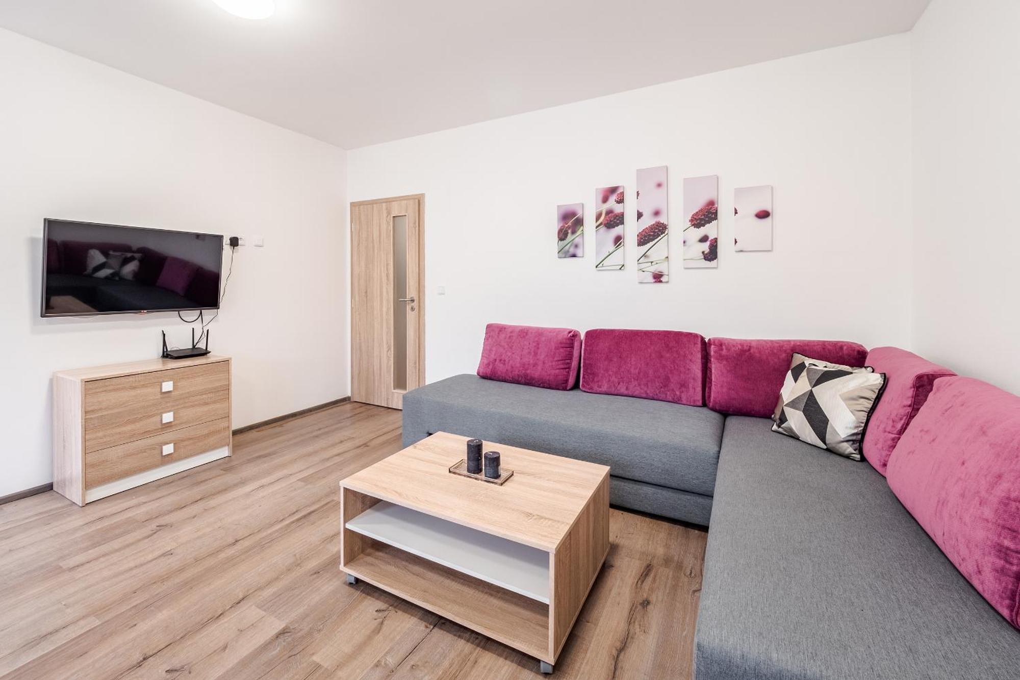 Private Luxury Apartments - Apartman G3 Frymburk Buitenkant foto